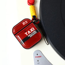 將圖片載入圖庫檢視器 Hand Crafted Taxi Impact Airpods Case
